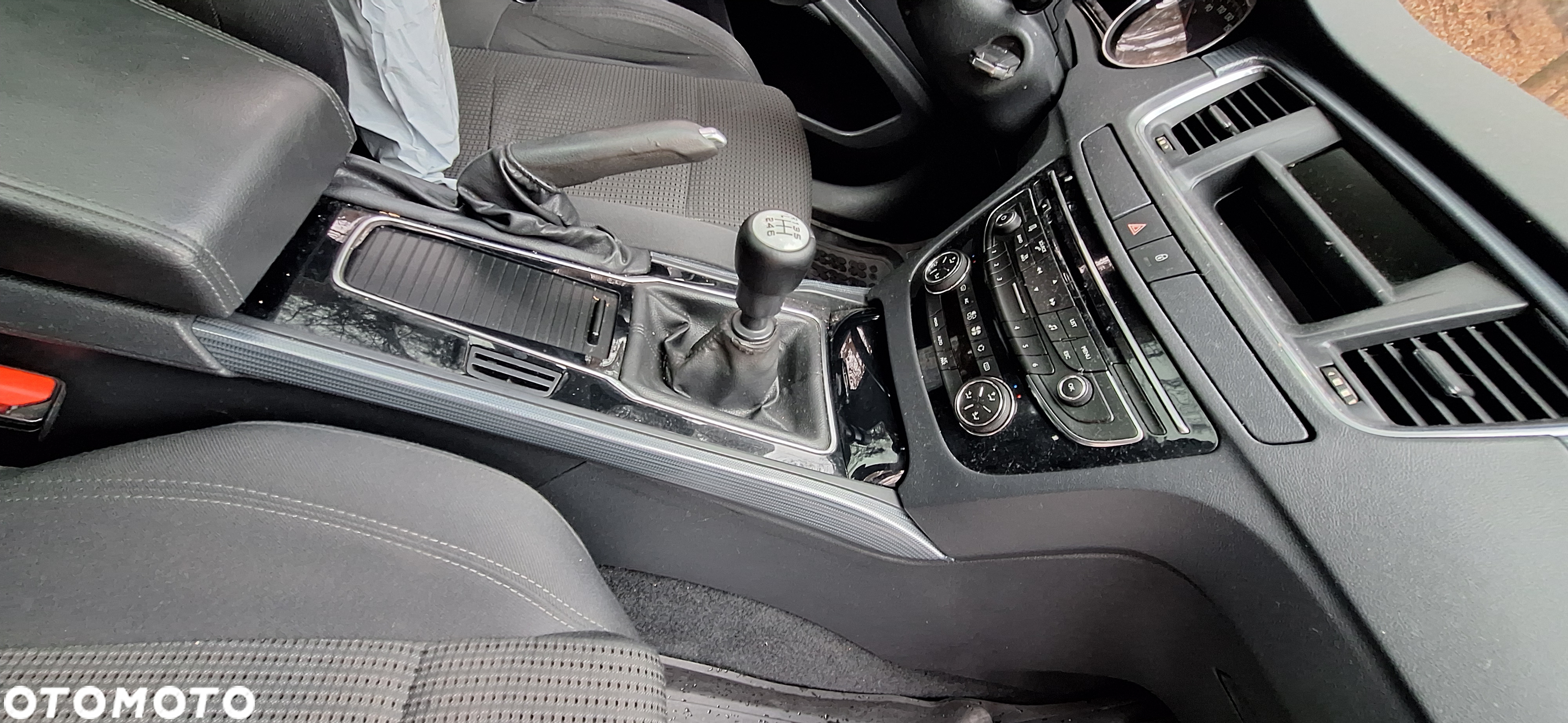 Peugeot 508 1.6 T Allure - 17
