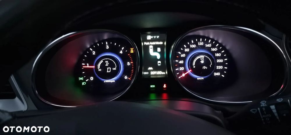 Hyundai Santa Fe 2.2 CRDi 4WD Automatik Premium - 18