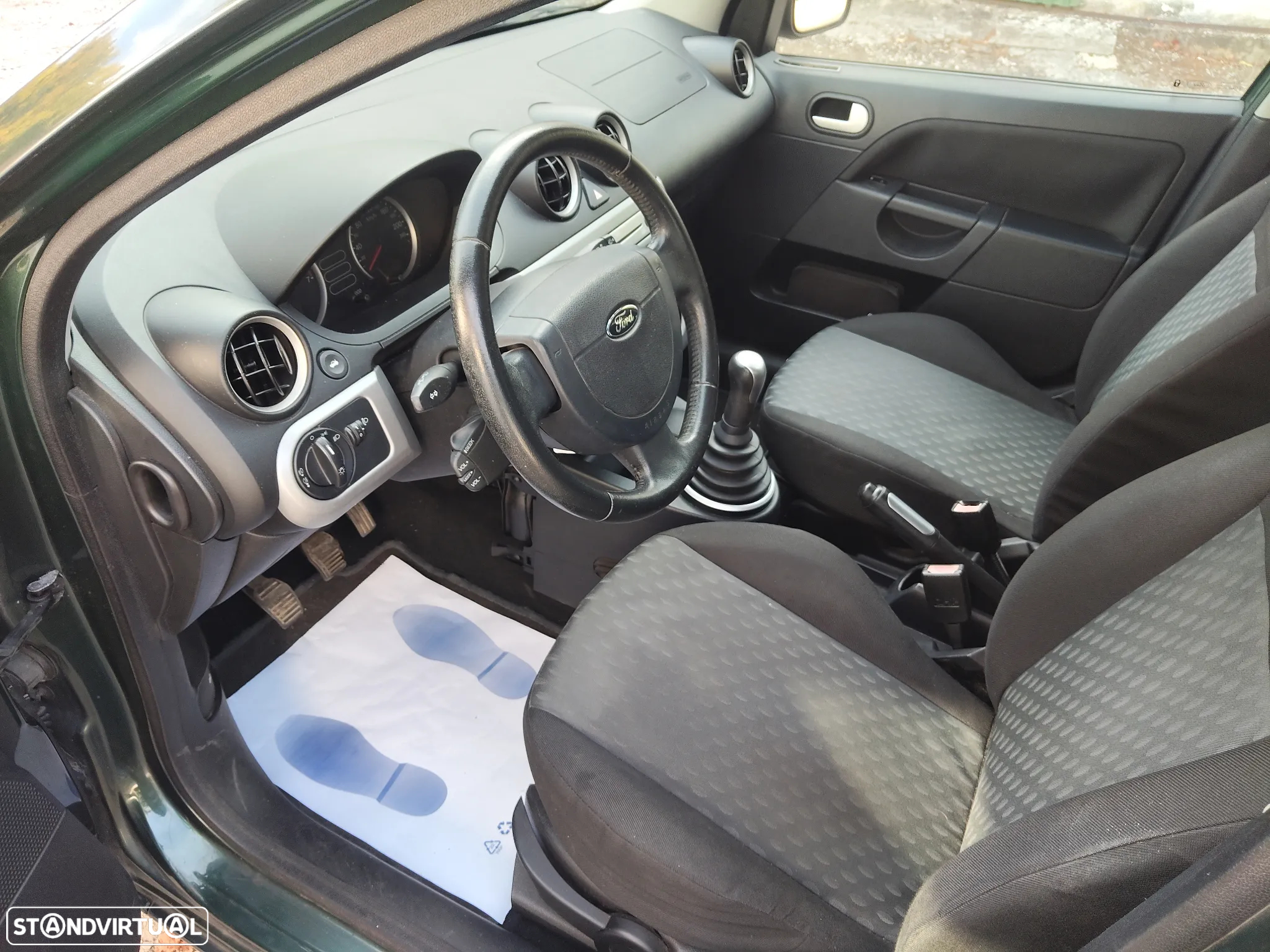 Ford Fiesta 1.25 Trend - 8