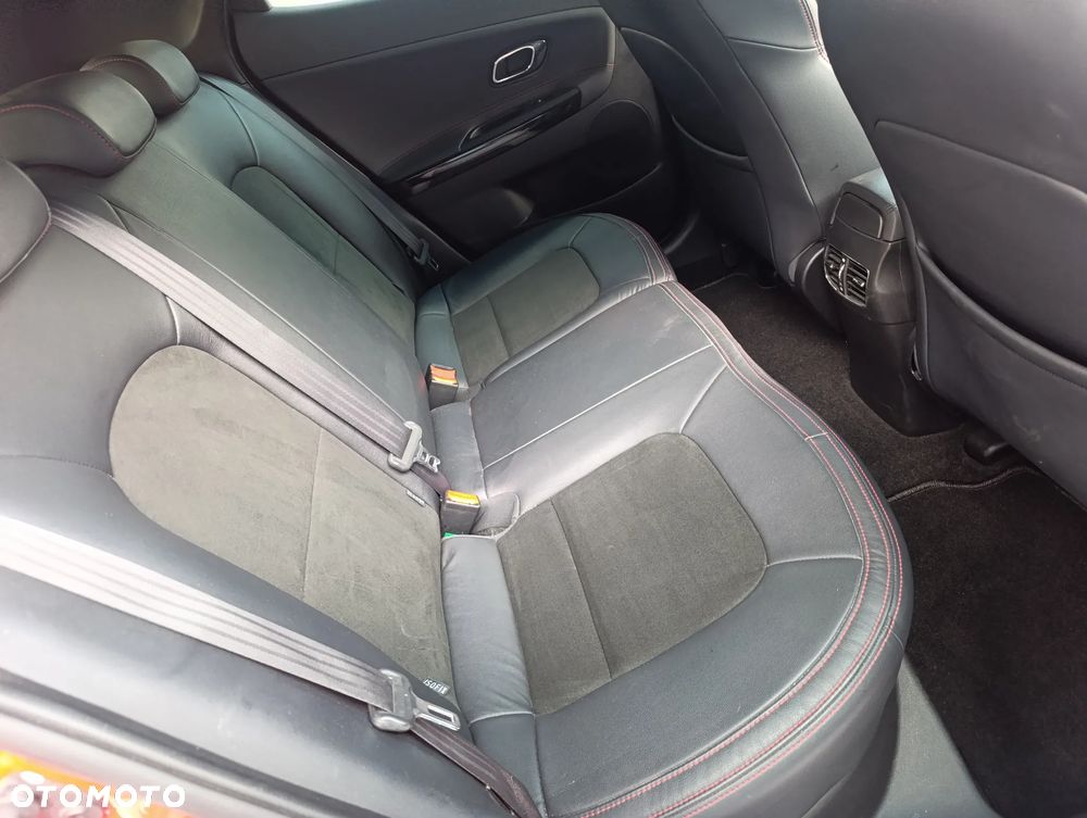 Kia Ceed 1.6 T-GDI GT - 12
