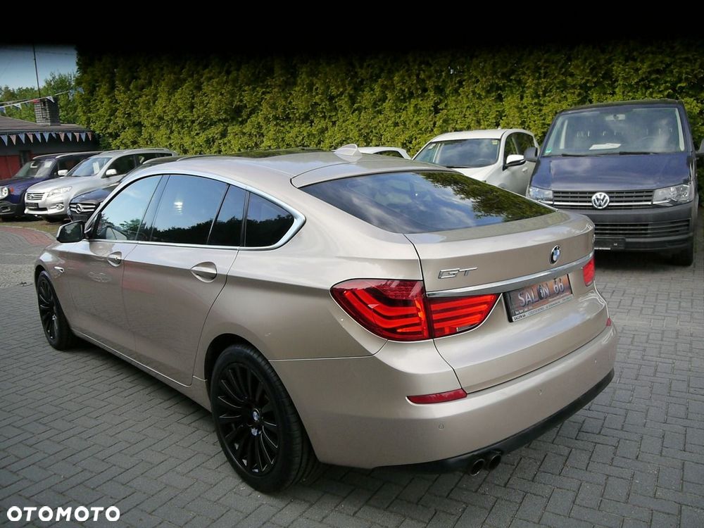 BMW 5GT - 6