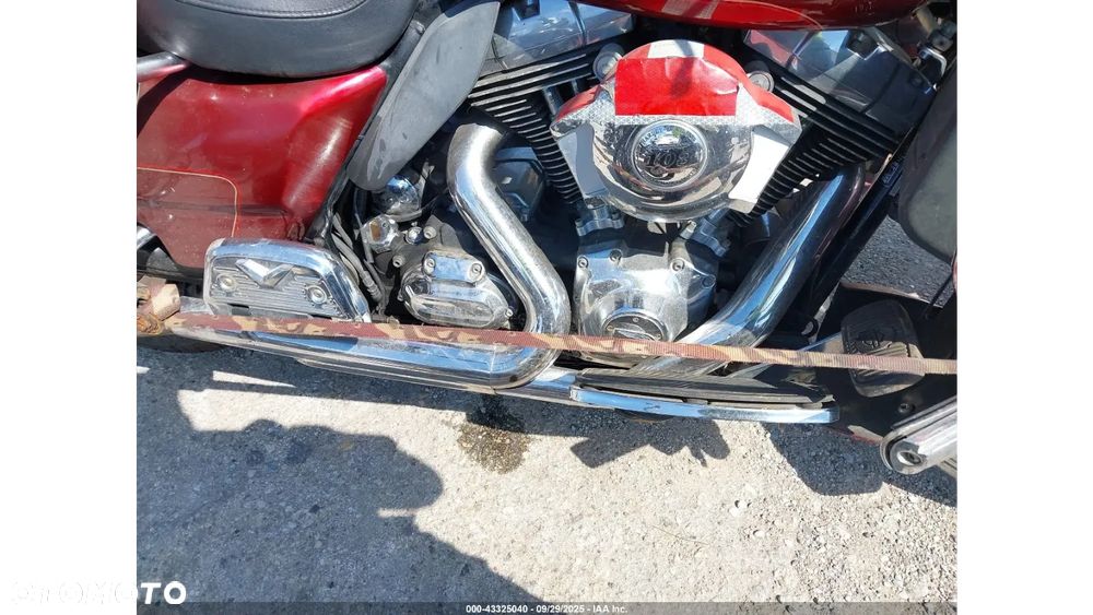 Harley-Davidson FLHTCU Ultra - 10