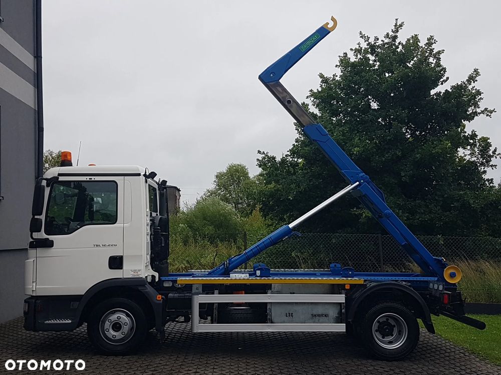 MAN TGL 12.220 HAKOWIEC SKIBICKI 4x2 KLIMA HAKOWIEC DO KONTENERÓW MANUAL 12T POD KONTENERY - 13