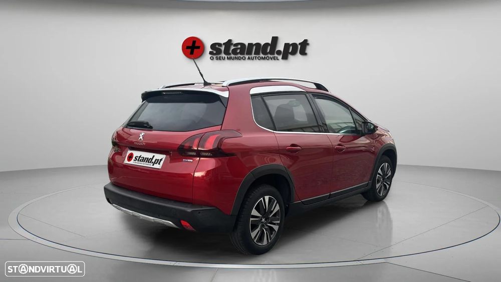 Peugeot 2008 1.2 PureTech Allure - 5