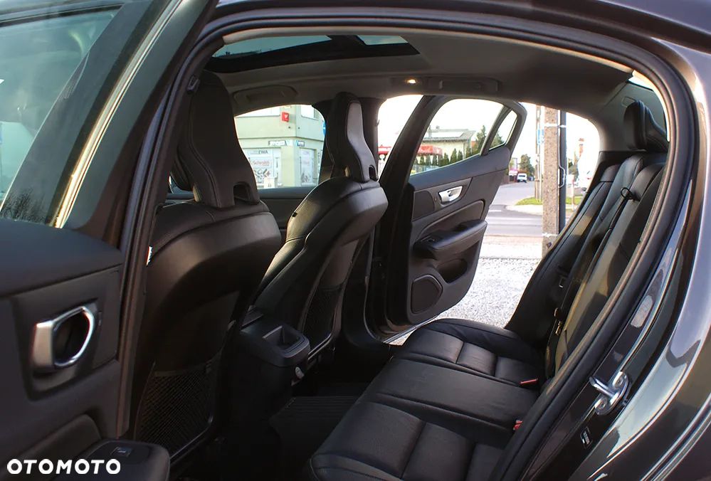 Volvo S60 2.5 T5 - 20