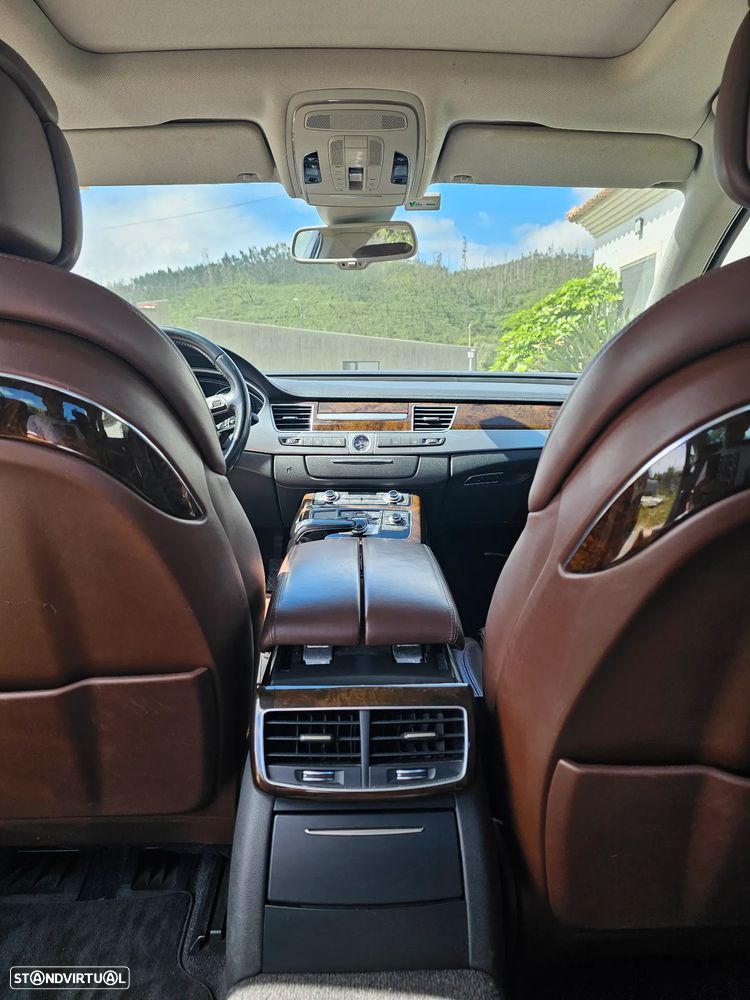 Audi A8 3.0 TDI V6 quattro Longo Clean - 11
