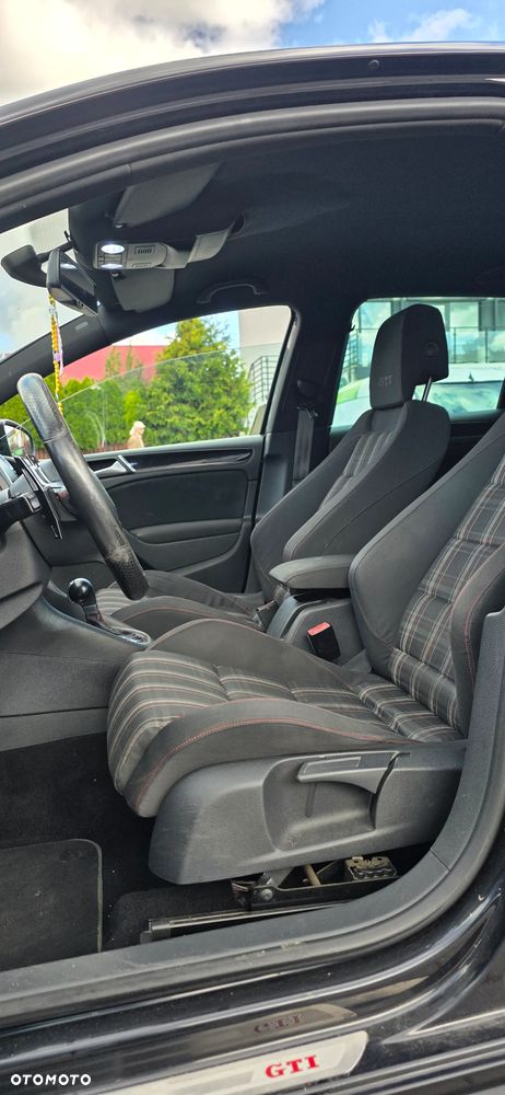 Volkswagen Golf 2.0 TSI GTI DSG - 10