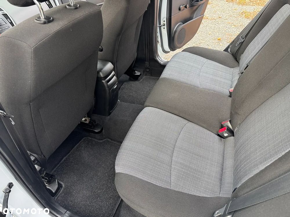 Kia Ceed - 21
