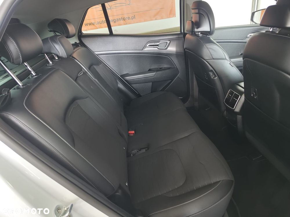 Kia Sportage - 10