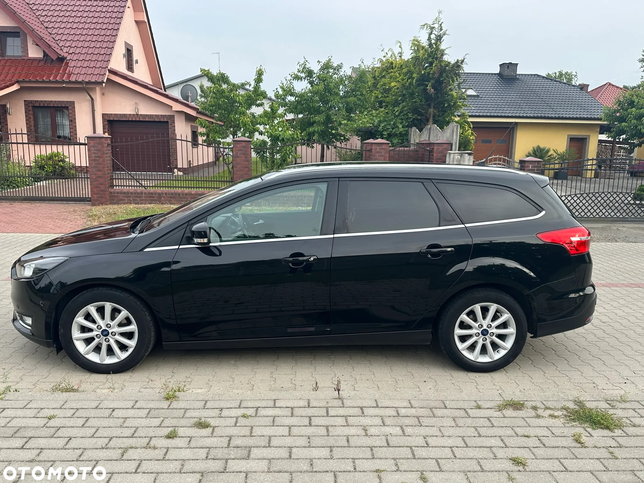 Ford Focus 1.5 EcoBlue Start-Stopp-System ACTIVE - 4