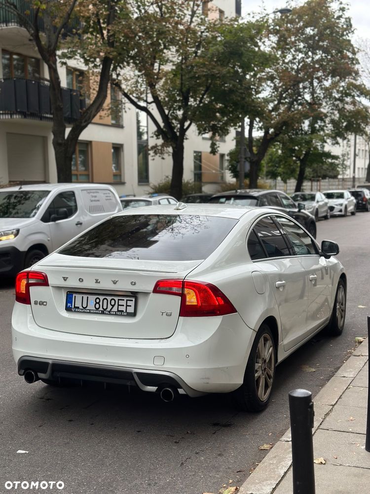 Volvo S60 - 2