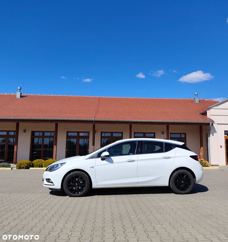 Opel Astra 1.4 T Elite S&S - 3