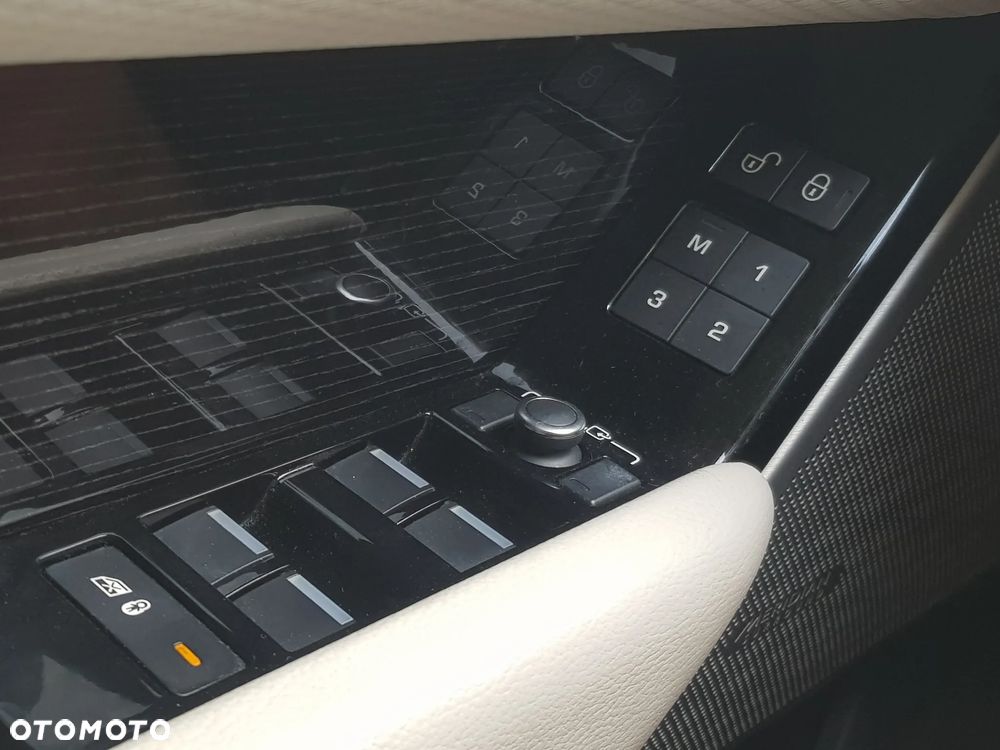 Land Rover Range Rover Velar 2.0 SD4 R-Dynamic SE - 14