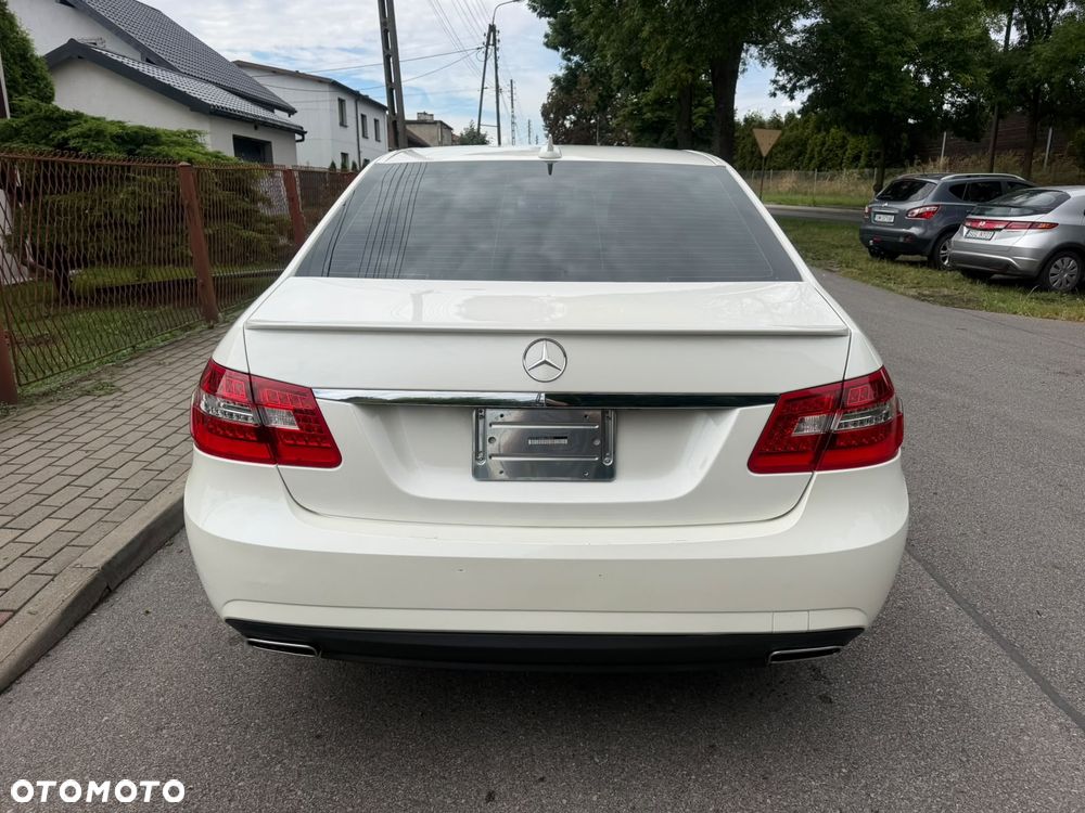 Mercedes-Benz Klasa E 500 4-Matic Avantgarde - 9