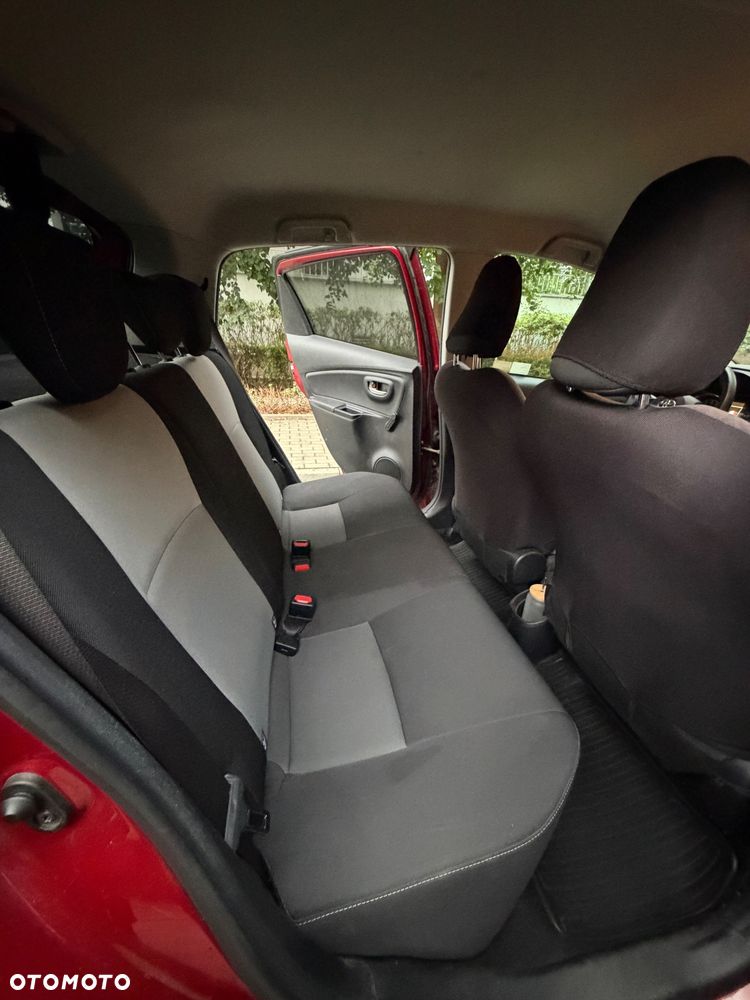 Toyota Yaris 1.5 Premium - 6