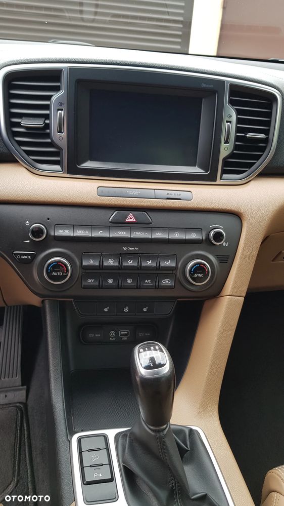 Kia Sportage 1.6 GDI L 2WD - 10
