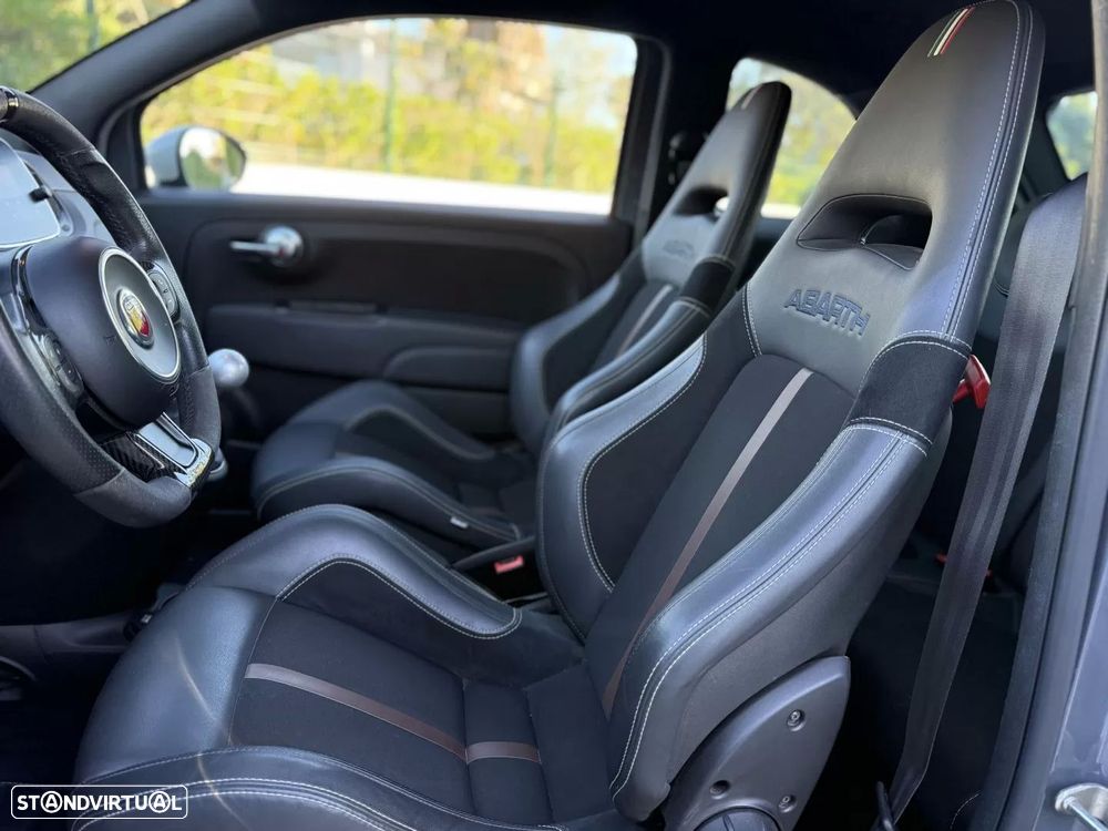 Abarth 695 1.4 T-Jet 70th Anniversary - 12
