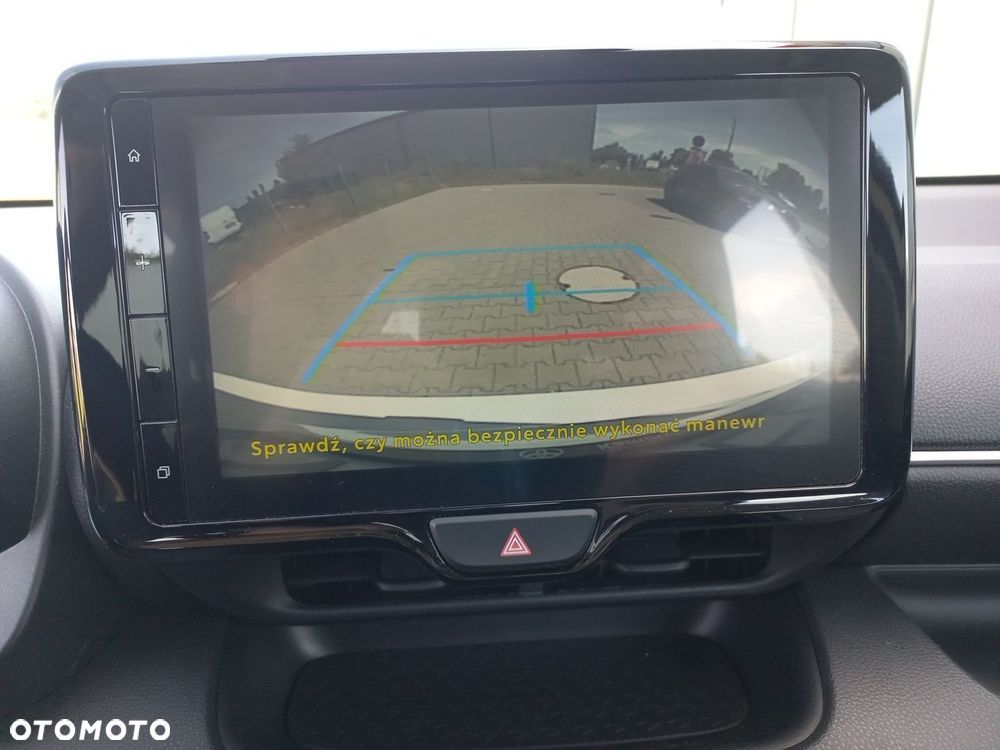 Toyota Yaris Hybrid 1.5 Comfort - 23