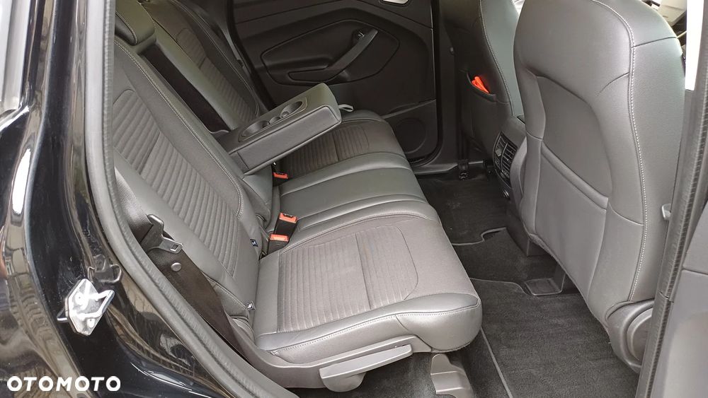Ford Kuga 1.5 EcoBoost 2x4 Individual - 27