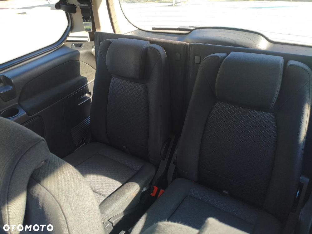 Ford Galaxy 2.0 TDCi Ghia - 9