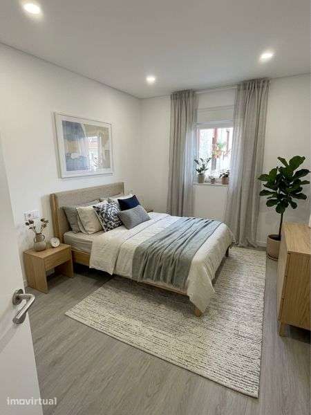 Vendo apartamento T2 totalmente remodelado nos Olivais - Grande imagem: 3/12