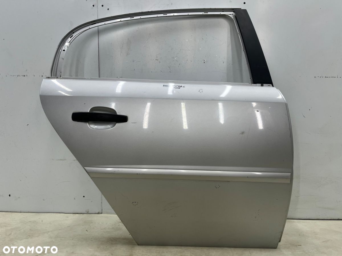 Drzwi Opel Vectra C 02-08r. sedan prawe tylne prawy tył - 1