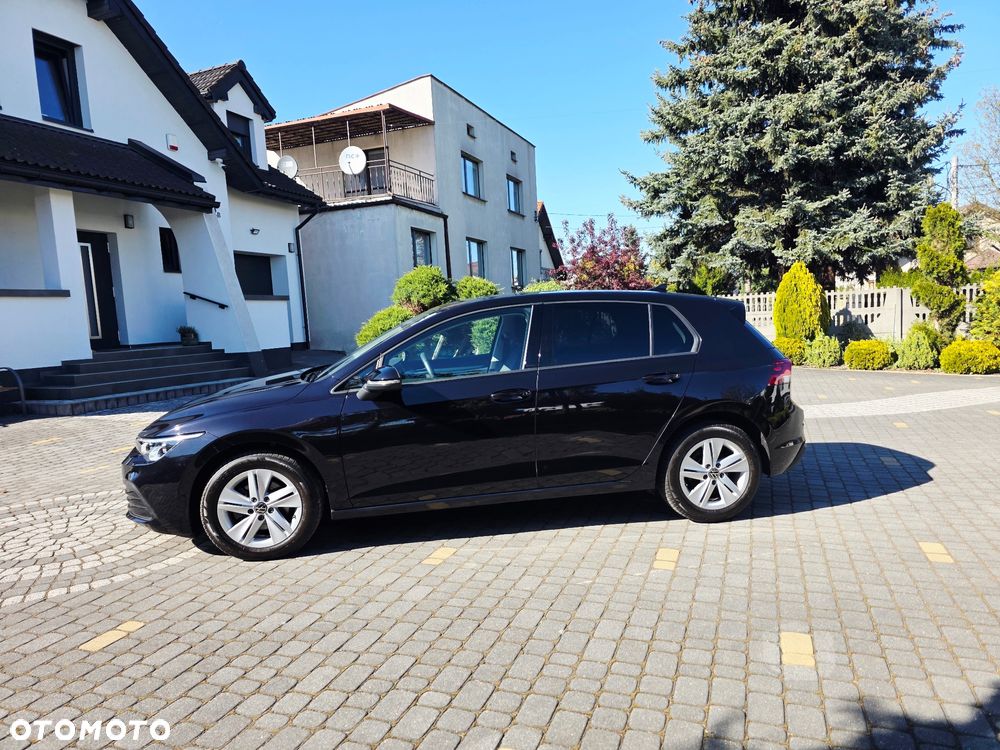 Volkswagen Golf 1.5 eTSI Life DSG - 17