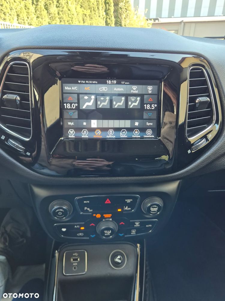 Jeep Compass 1.6 MultiJet Limited - 15