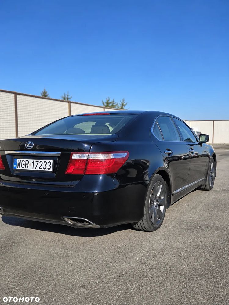 Lexus LS 600h L Elegance - 5