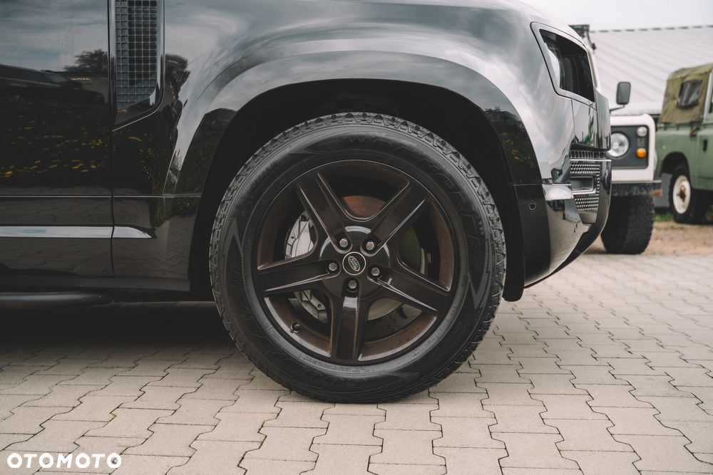 Land Rover Defender 3.0 D300 mHEV SE - 12