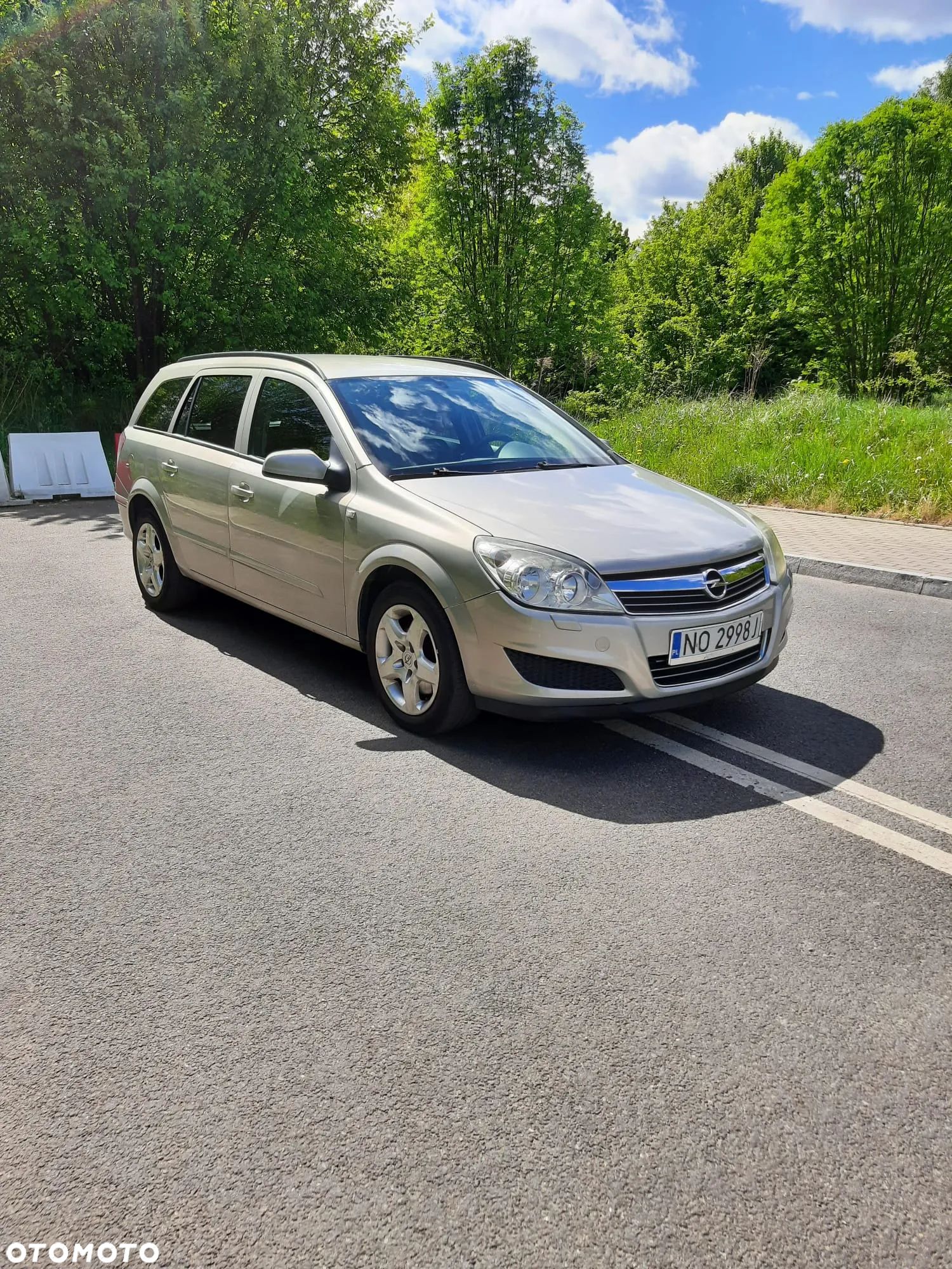 Opel Astra - 1