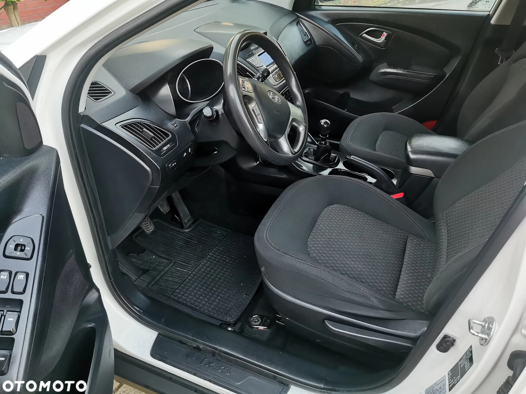 Hyundai ix35 1.6 2WD blue Comfort - 10