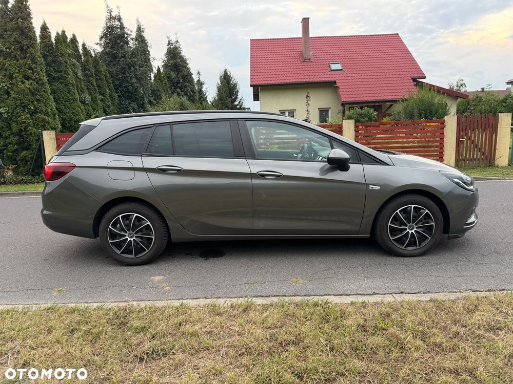 Opel Astra 1.6 CDTI DPF ecoFLEX Start/Stop Exklusiv - 11