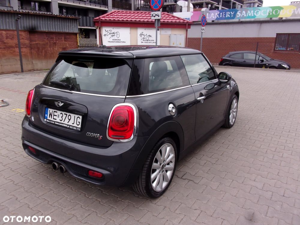 MINI Cooper S - 4
