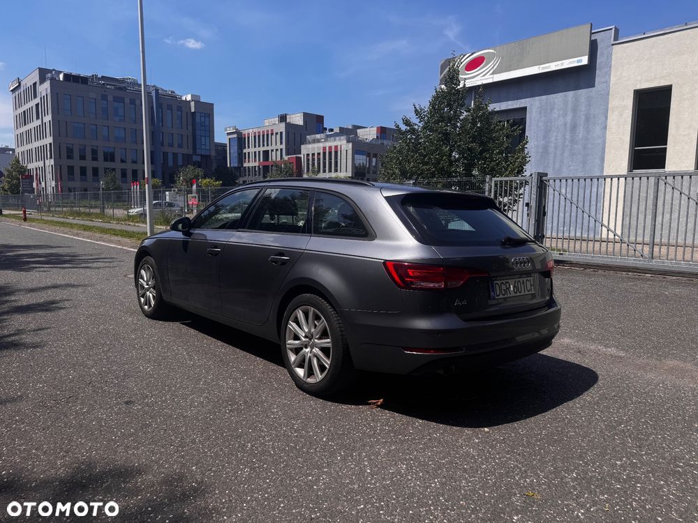 Audi A4 Avant 2.0 TDI - 6