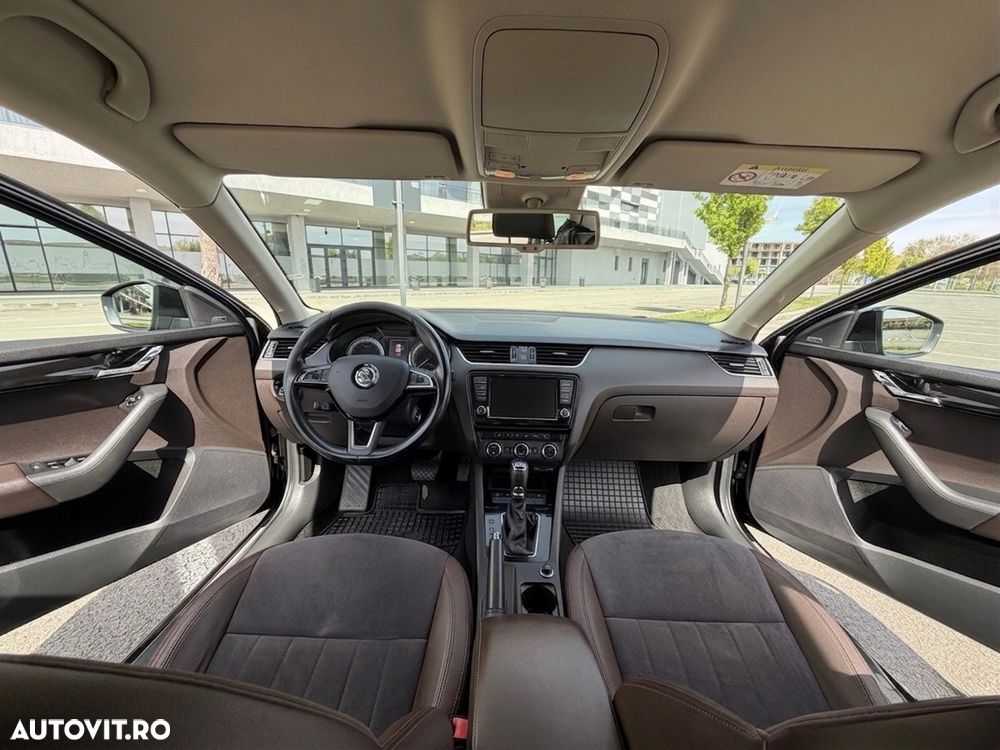 Skoda Octavia 2.0 TDI 4x4 DSG Laurin & Klement - 5