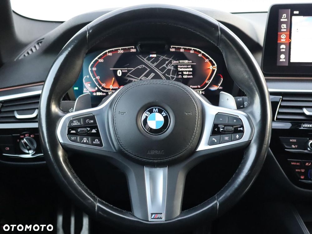 BMW Seria 5 - 11