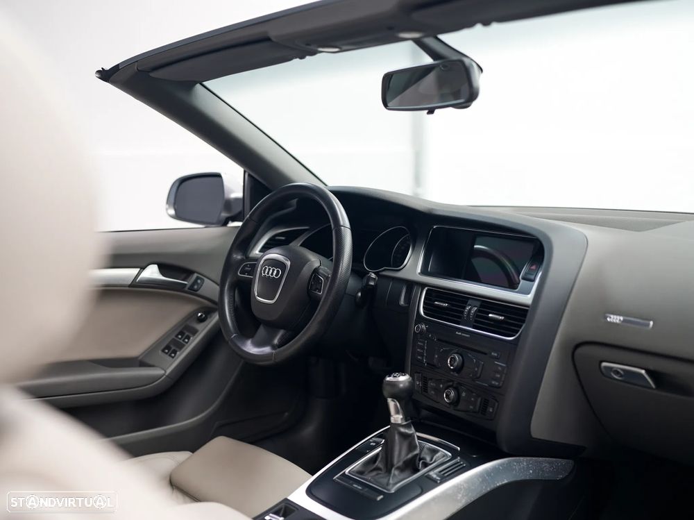 Audi A5 Cabrio 2.0 TDi - 6