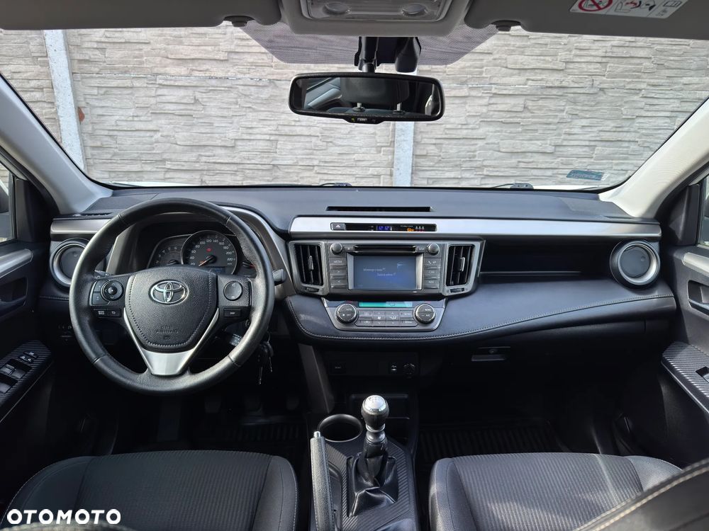 Toyota RAV4 2.0 D-4D Premium - 19