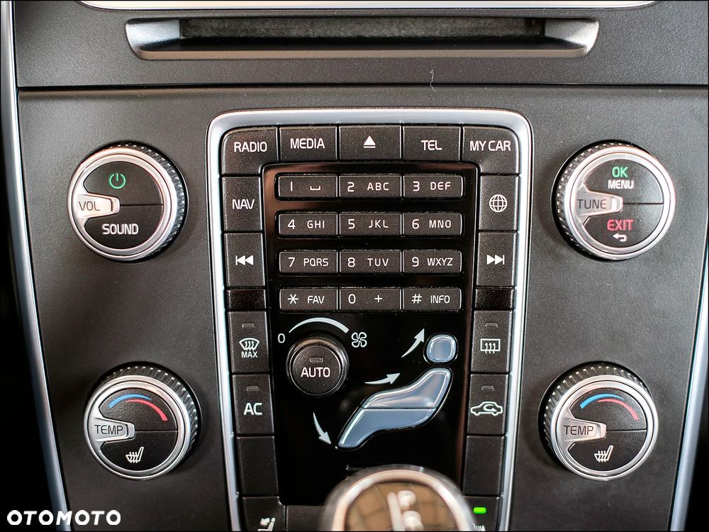 Volvo V60 D3 Geartronic Business Edition - 22