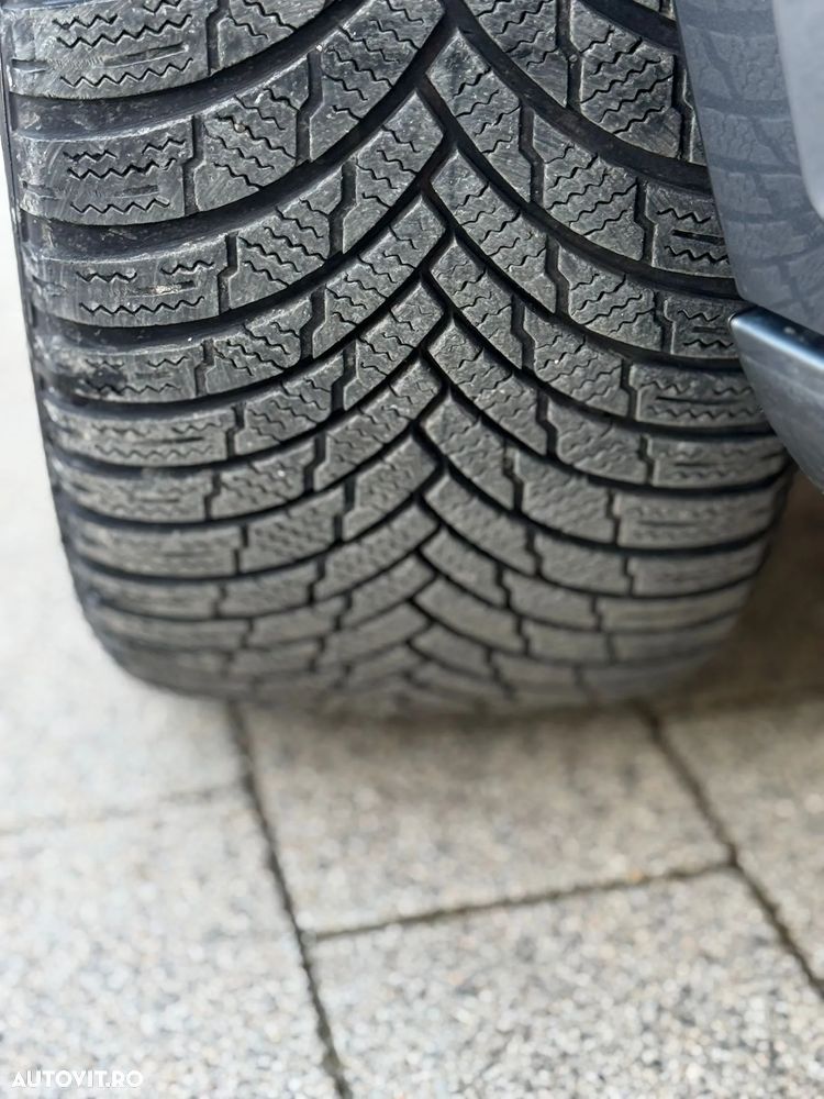 Audi A4 2.0 TDI S tronic quattro sport - 23