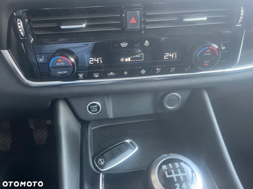 Nissan Qashqai - 12