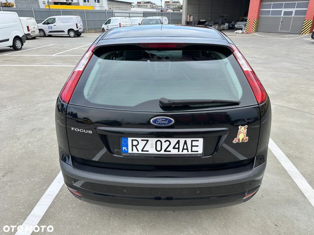 Ford Focus 1.6 Amber X - 6