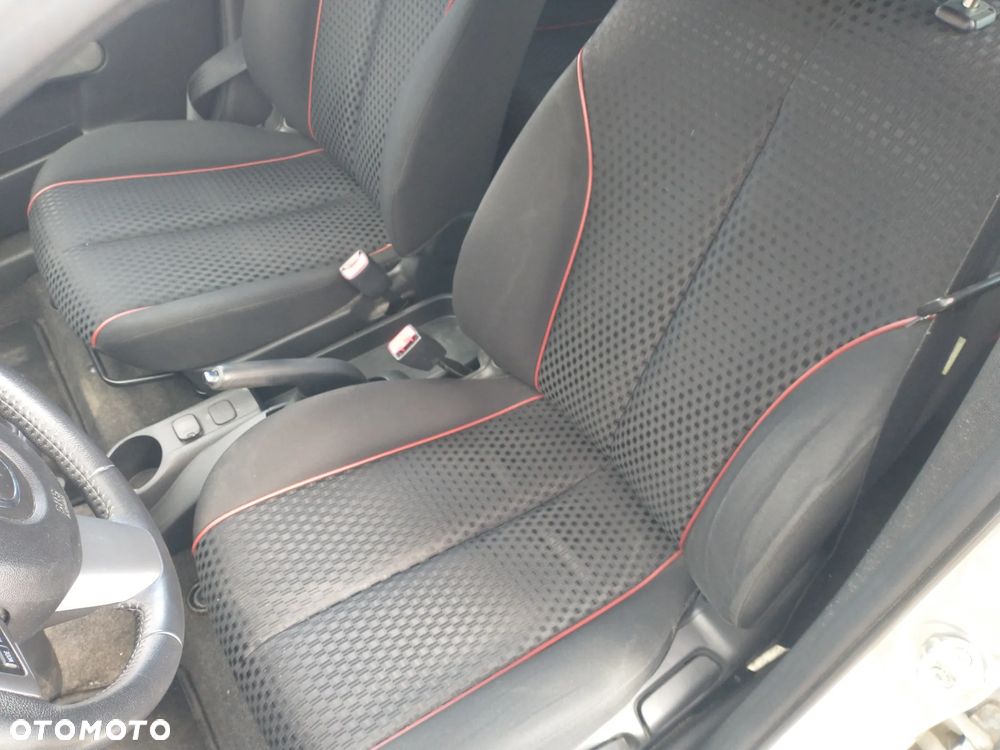 Mazda 2 1.3 MZR Edition 40 Jahre - 12