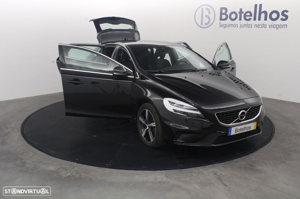 Volvo V40 1.5 T3 Sport Edition Geartronic - 9