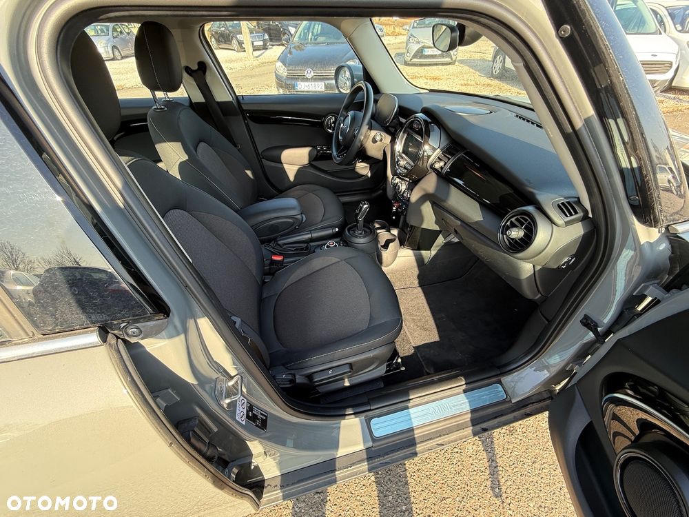 MINI ONE Standard - 17