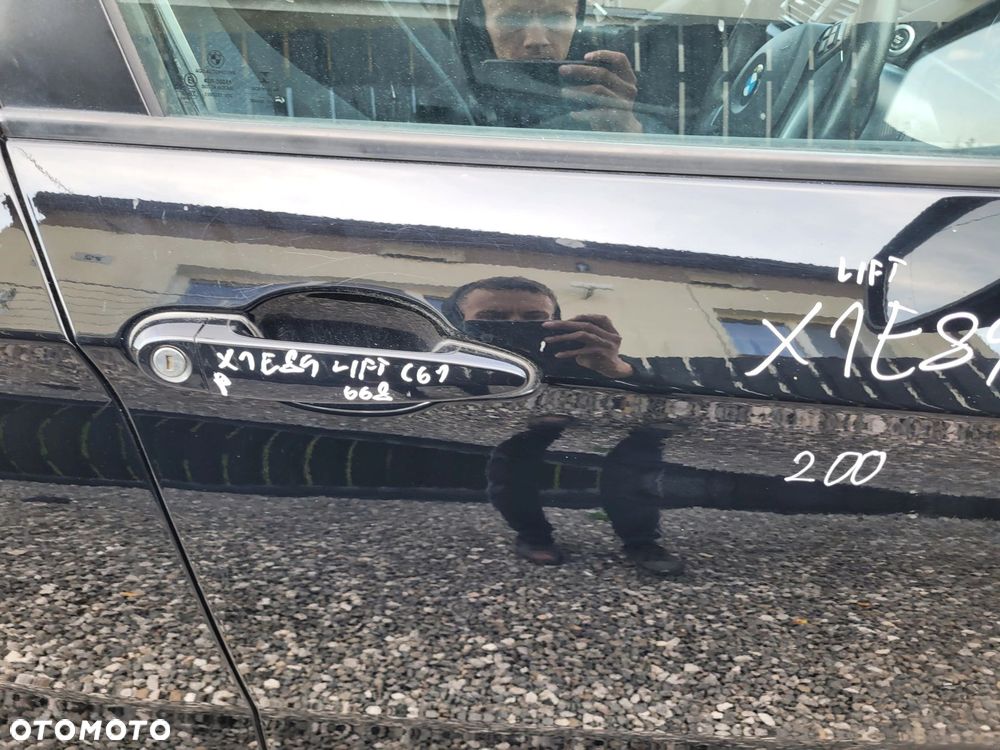DRZWI PRAWY PRZÓD PRZEDNIE BMW X1 E84 668 SCHWARZ II C61 - 2