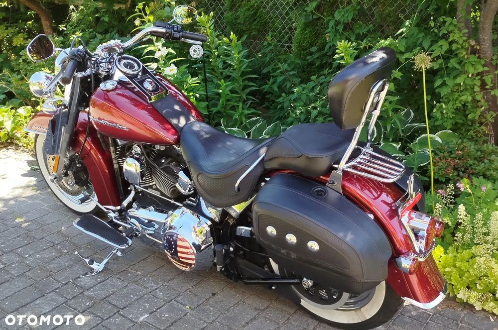 Harley-Davidson Softail Deluxe - 26