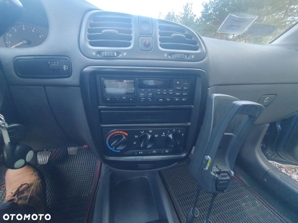 Daewoo Nubira - 24
