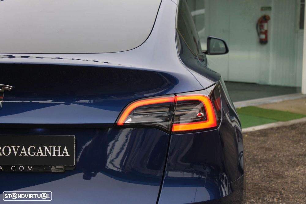 Tesla Model Y Tração Traseira - 44